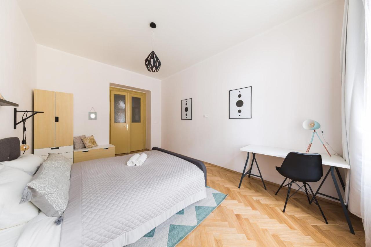 Boheme Apartment Prague Three Eksteriør bilde